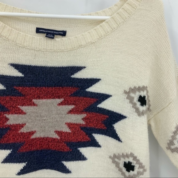 American Eagle wool blend Aztec print sweater M - Picture 5 of 9